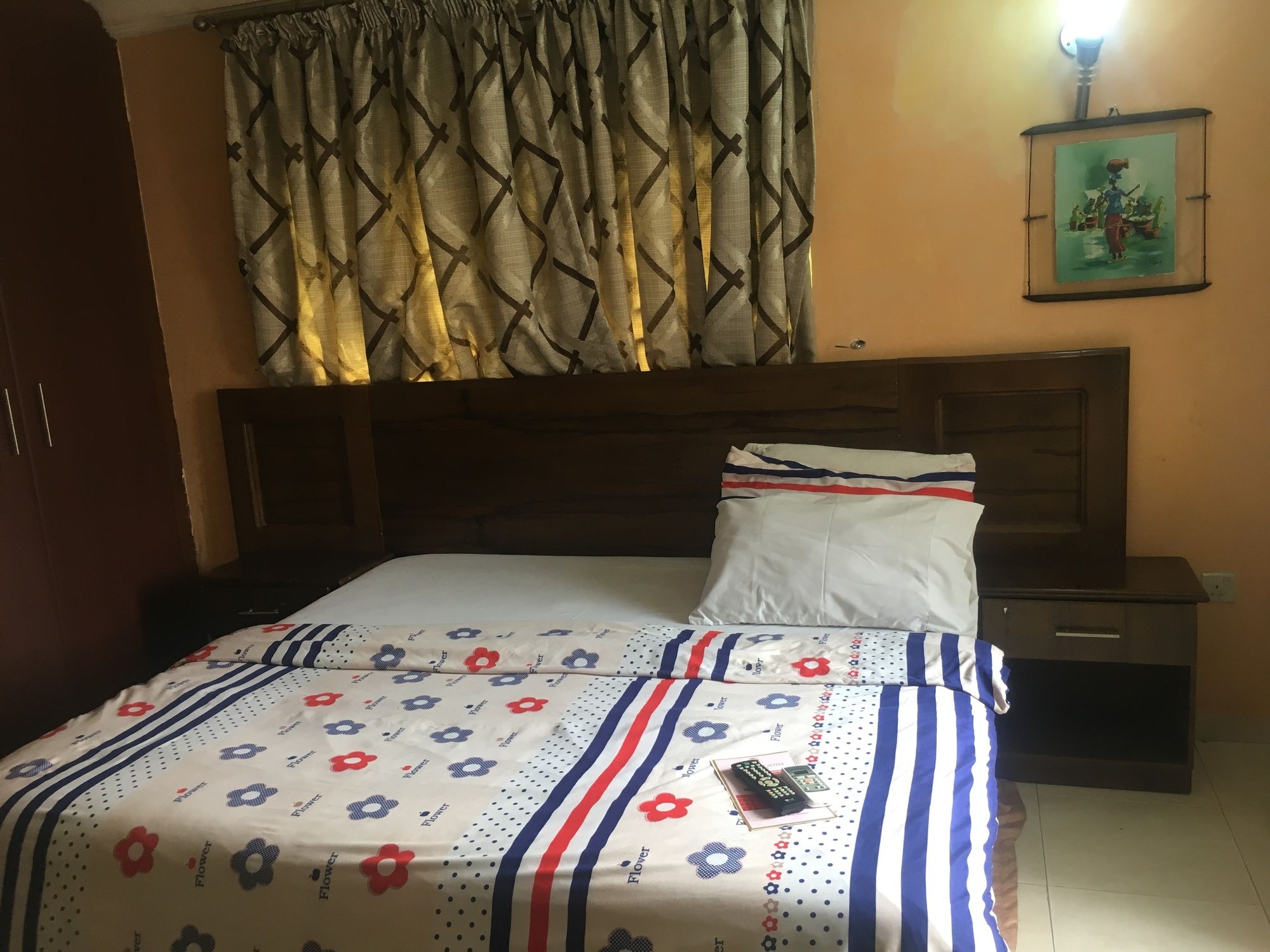 Фото Hymax Grace Hotel and Suites