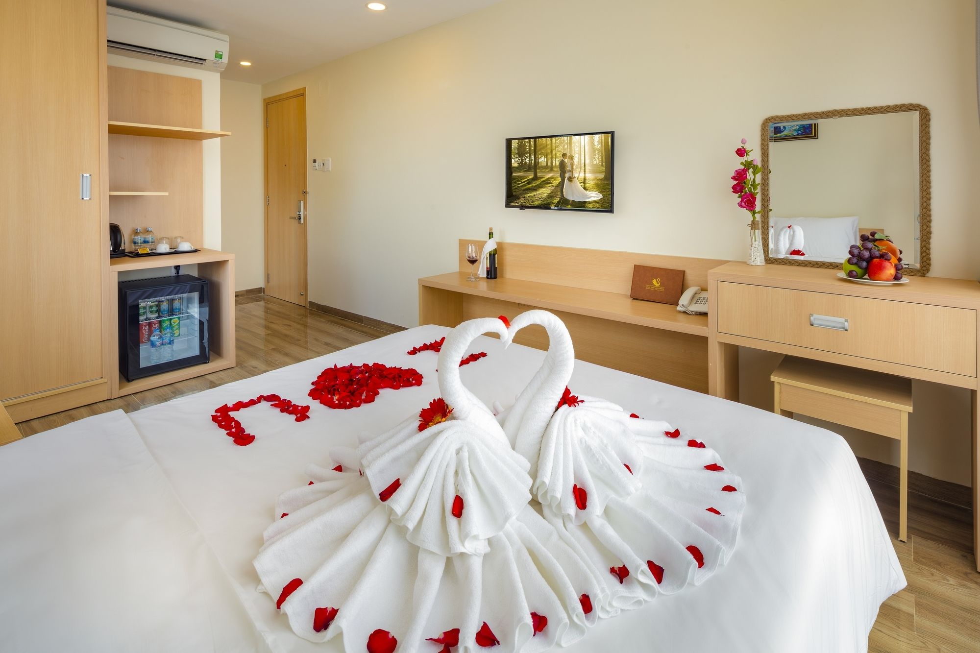 Фото The Swan Nha Trang Hotel