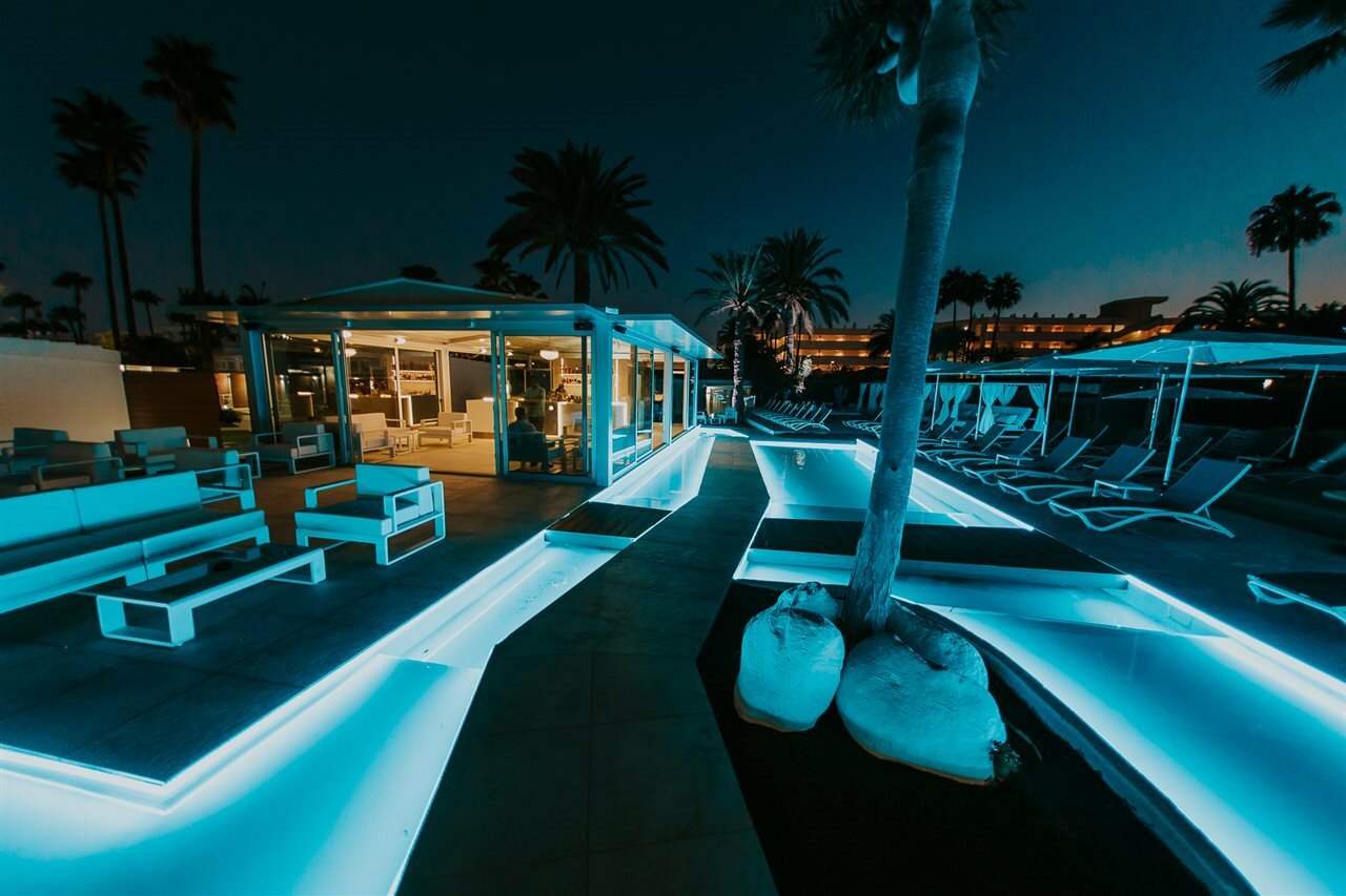 Фото Sanom Beach Resort - Adults Only 