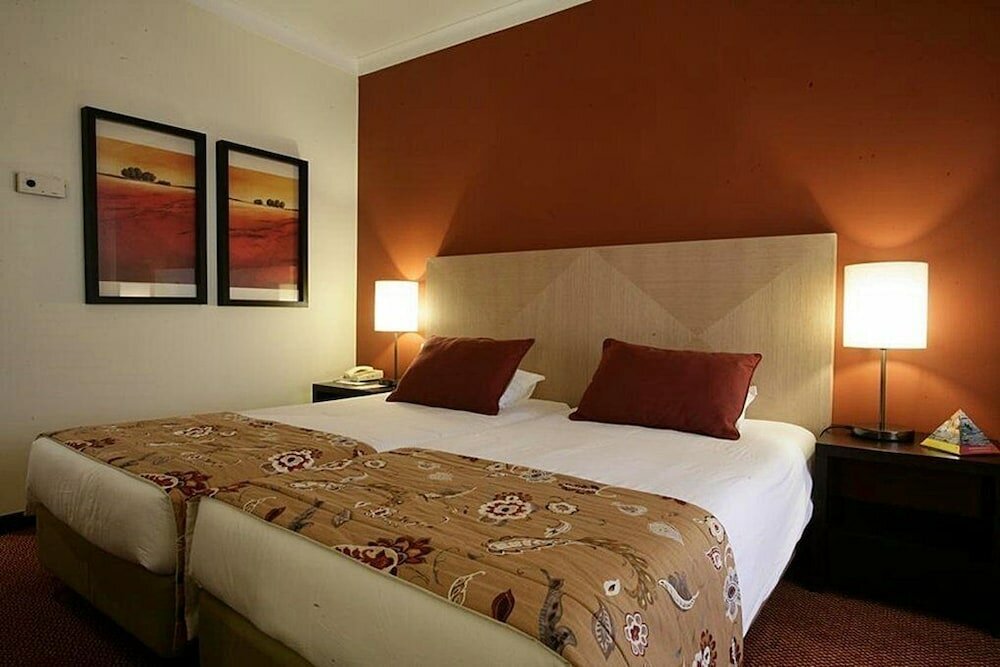 Фото Evora Hotel