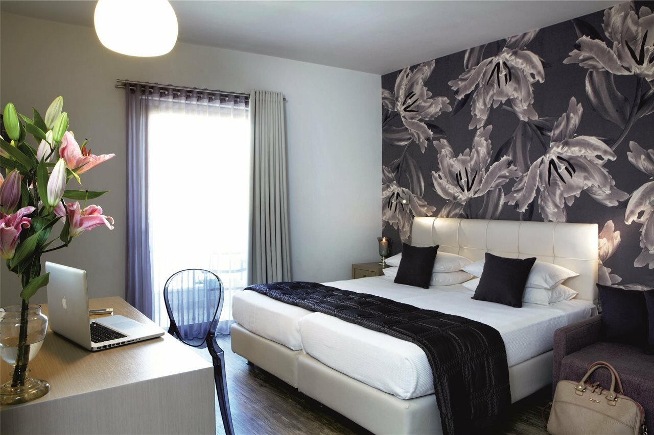 Фото Mouikis Hotel