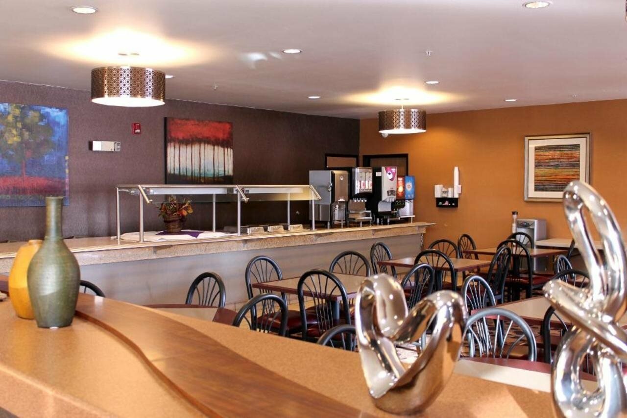 Фото Crystal Inn Hotel & Suites Midvalley