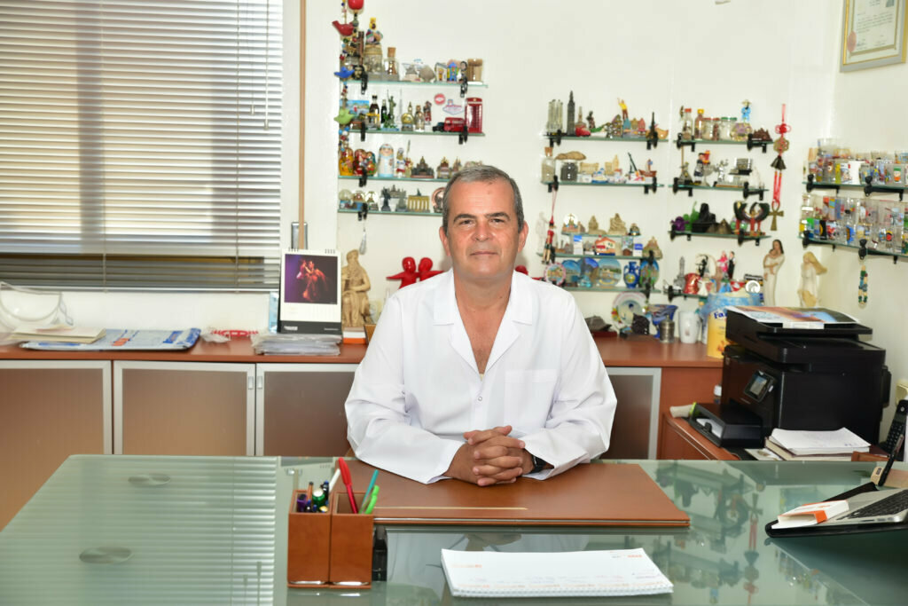 Private practice doctors Dr. Hayim Baruh, Izmir, photo