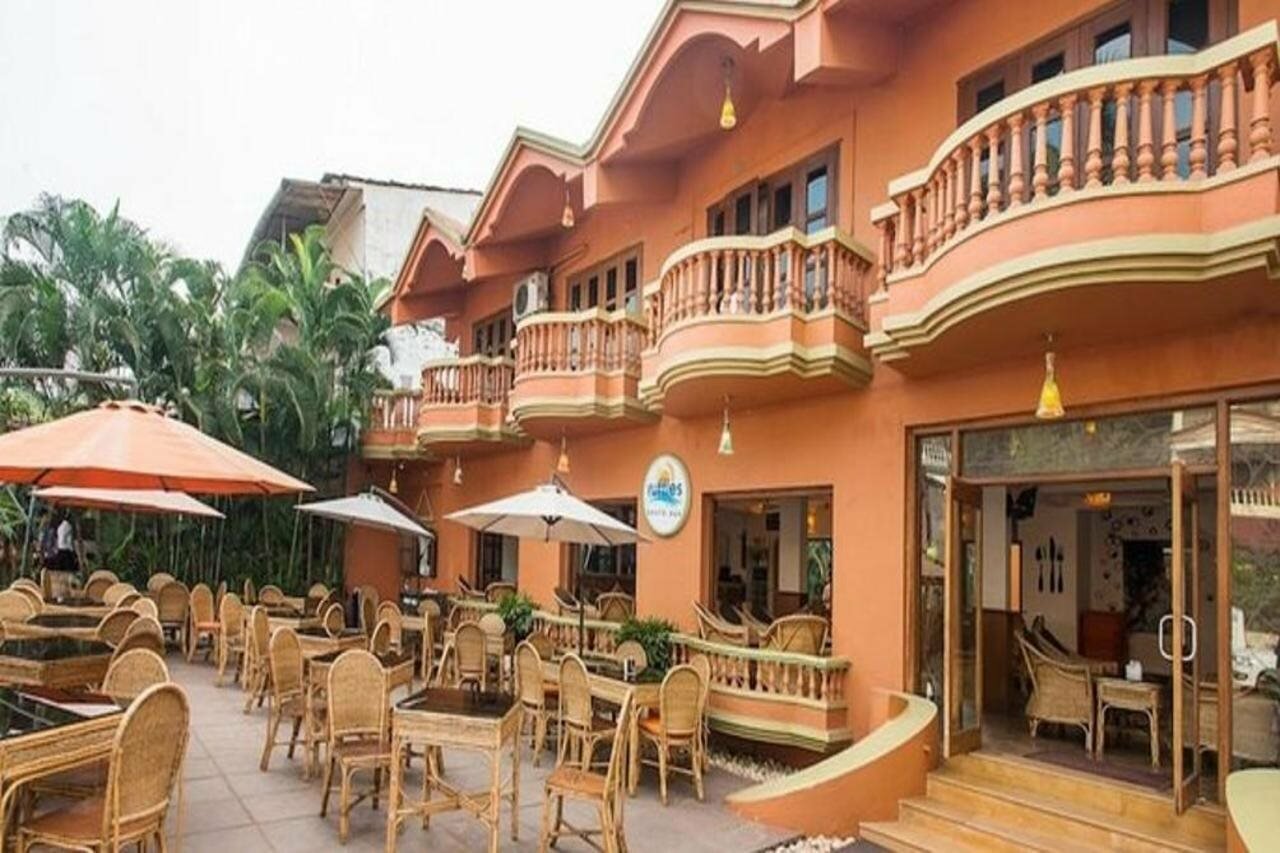 Фото Ruffles Beach Resort