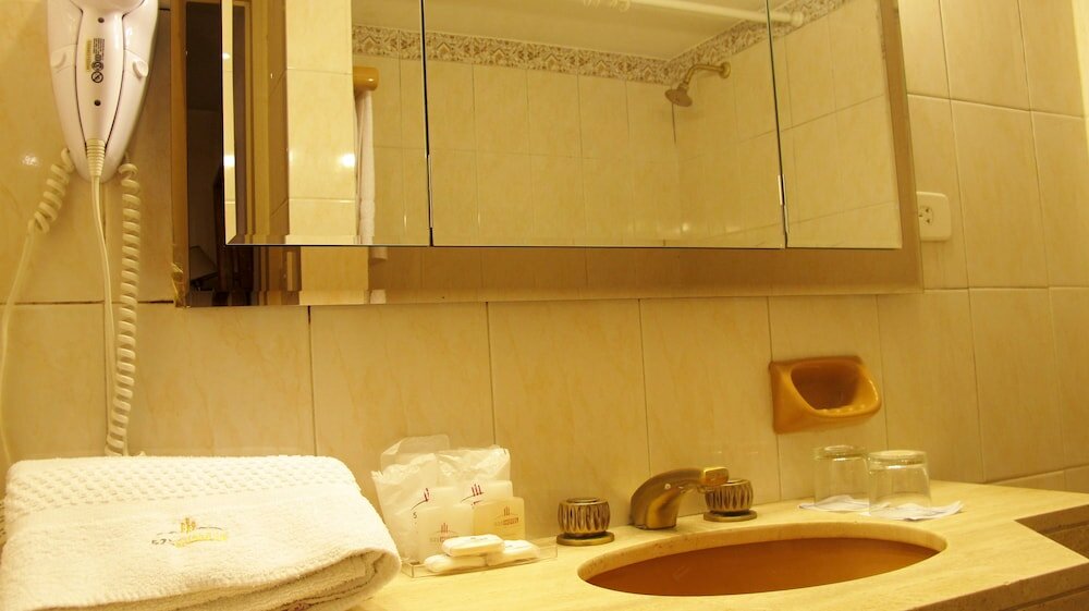 Фото Hotel Sheltown