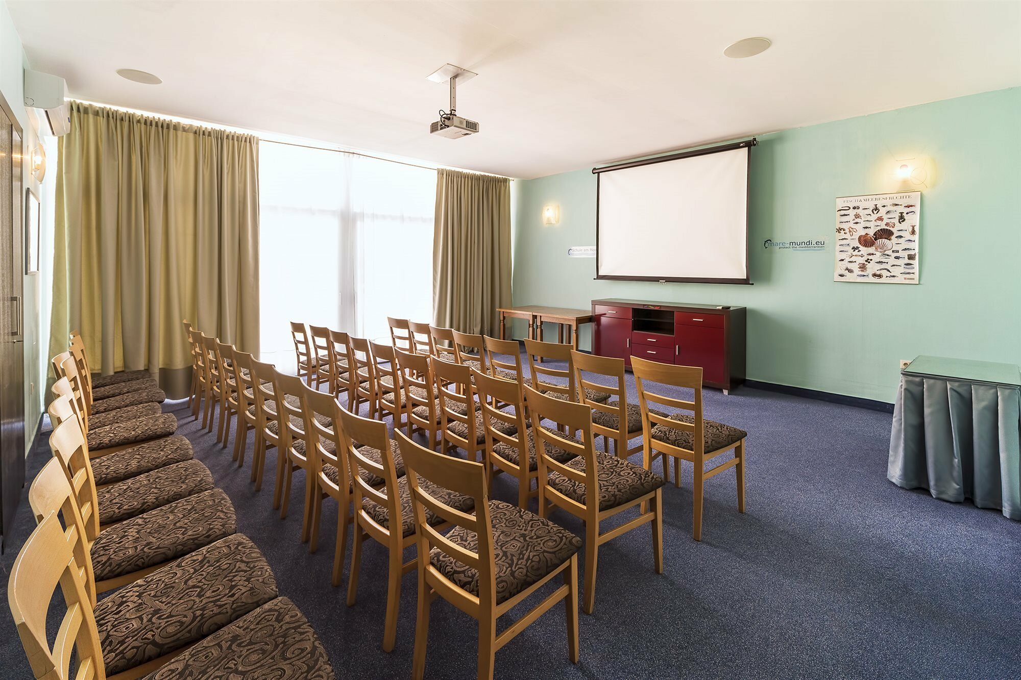 Фото Hotel Omorika