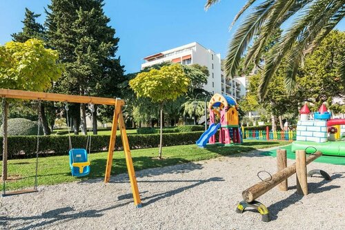 Гостиница Iberostar Waves Bellevue в Черногории