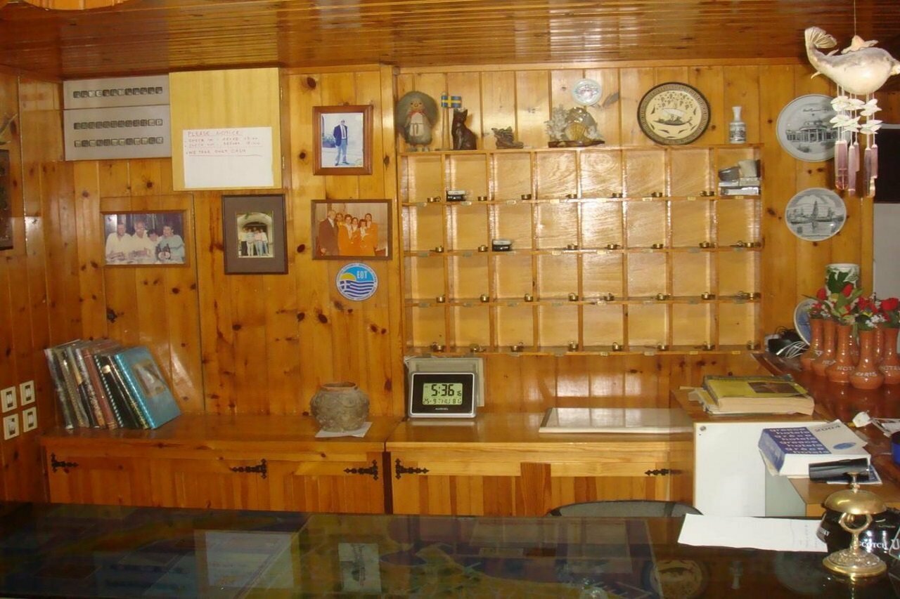 Фото Karis Hotel