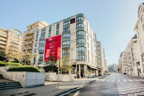Внешний вид отеля Radisson Red Brussels в Иксели, фото 4