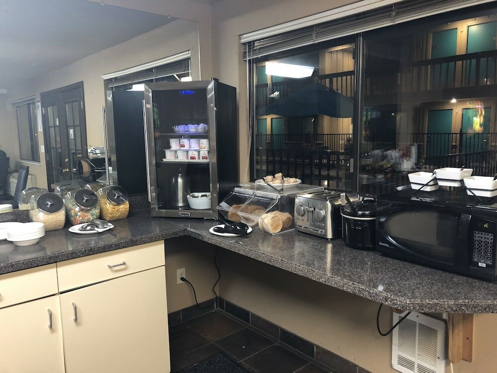 Фото PepperTree Inn