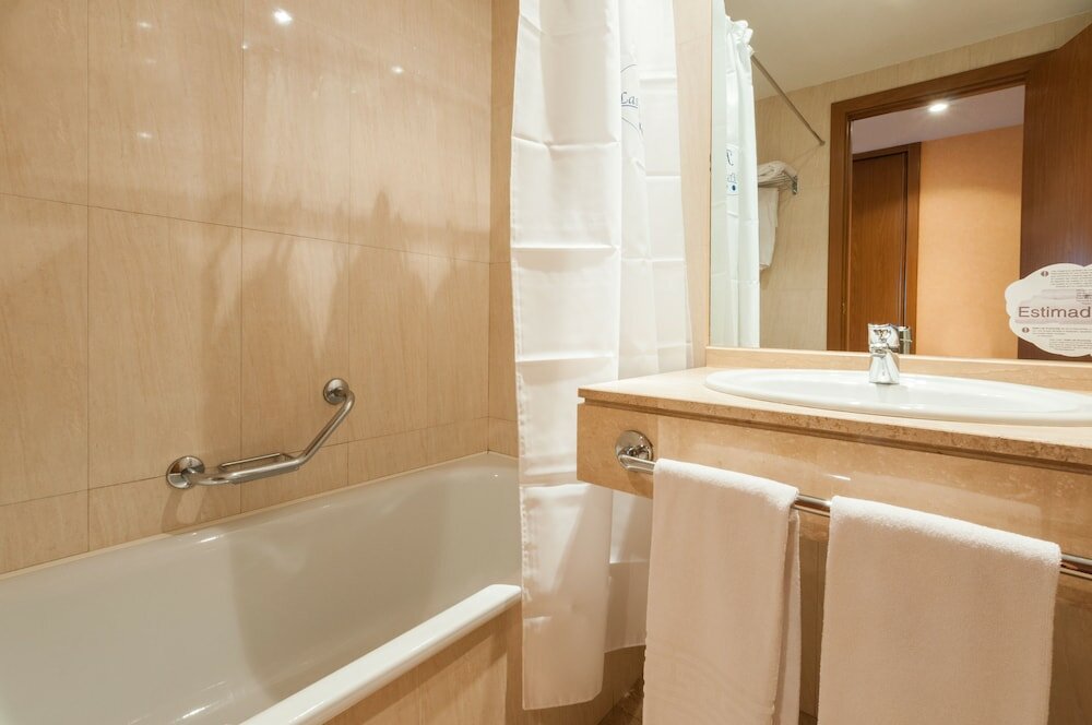 Фото Hotel Las Provincias