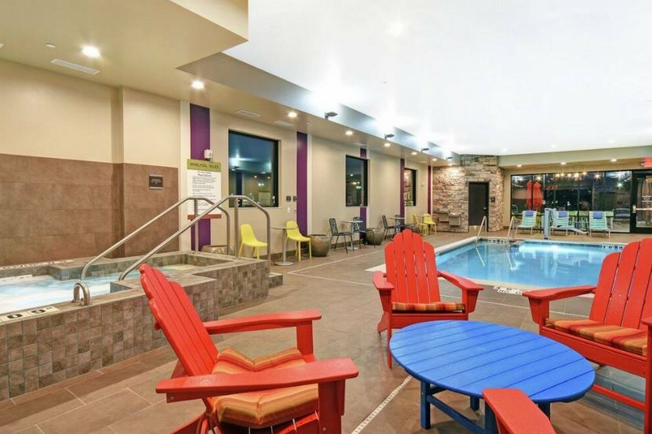 Фото Home2 Suites by Hilton Beloit