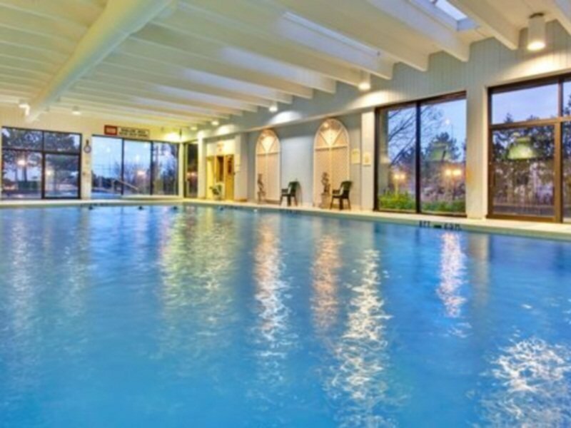 Фото Holiday Inn Toronto International Airport