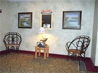 Фото Hometown Inn