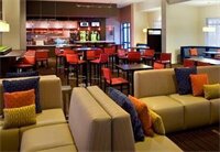 Фото Courtyard by Marriott Newark Elizabeth