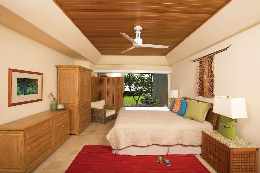 Фото Puunoa Beach Estates, a Destination by Hyatt Residence