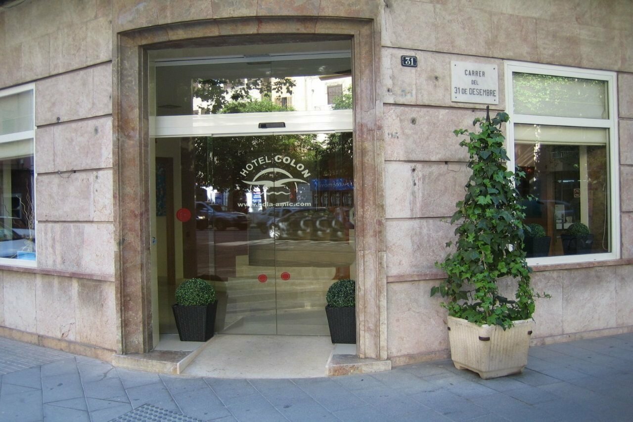 Фото Hotel Amic Colon