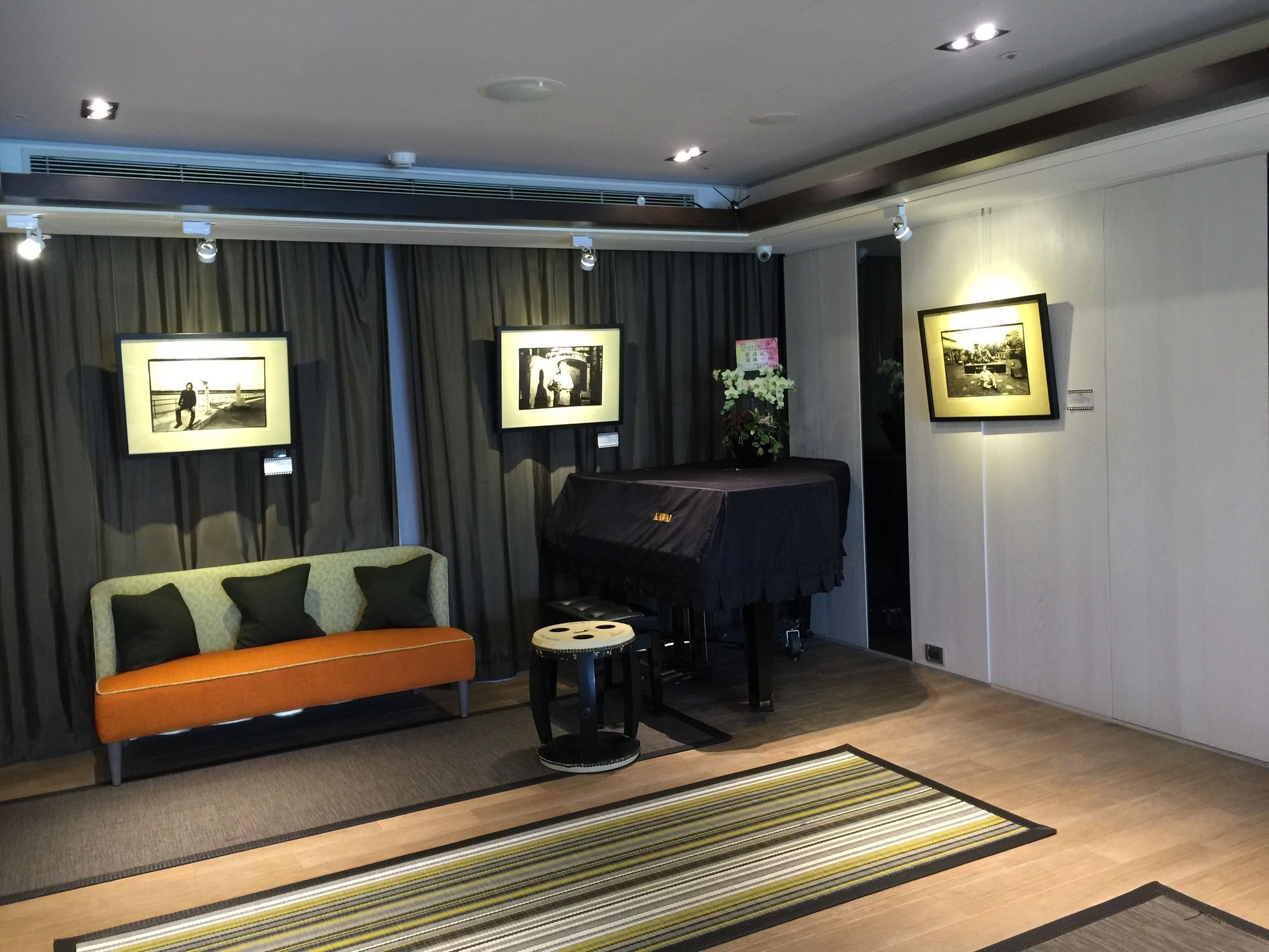 Фото Landmark Inn