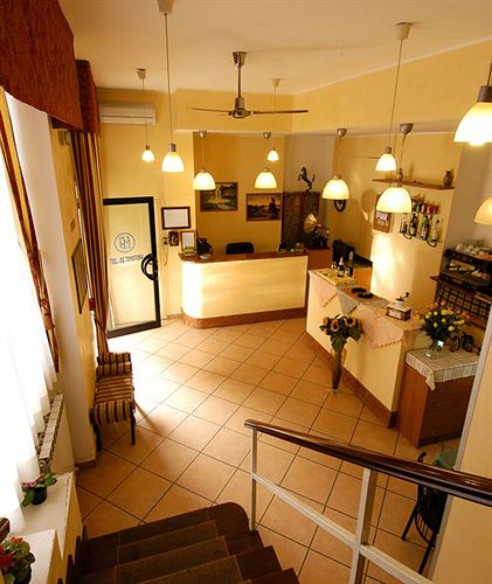 Фото Hotel 22 Marzo Milan