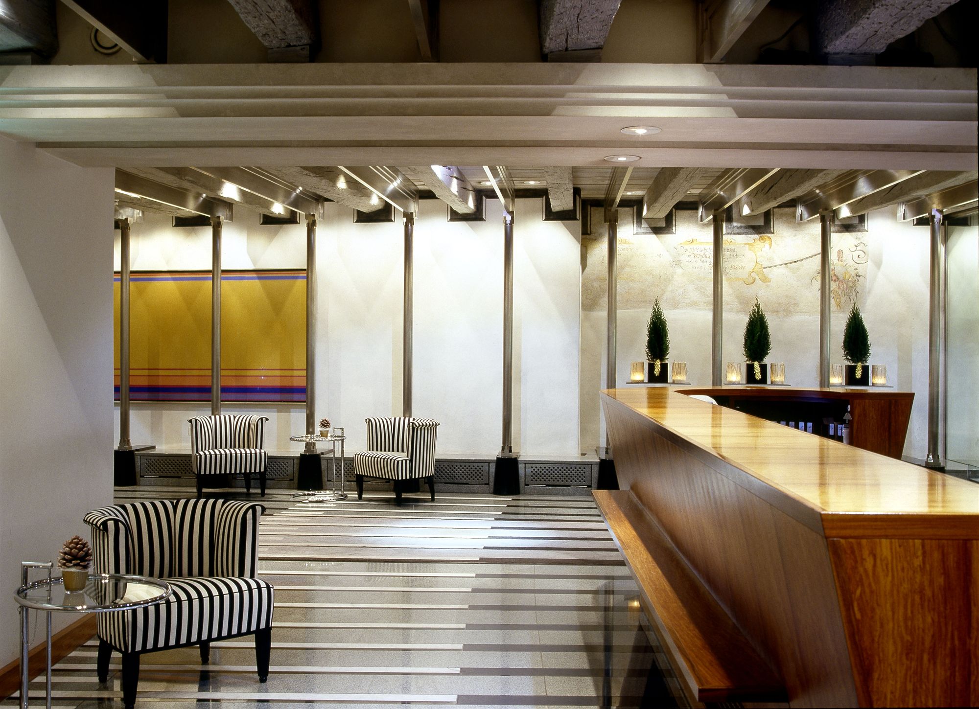 Фото Widder Hotel