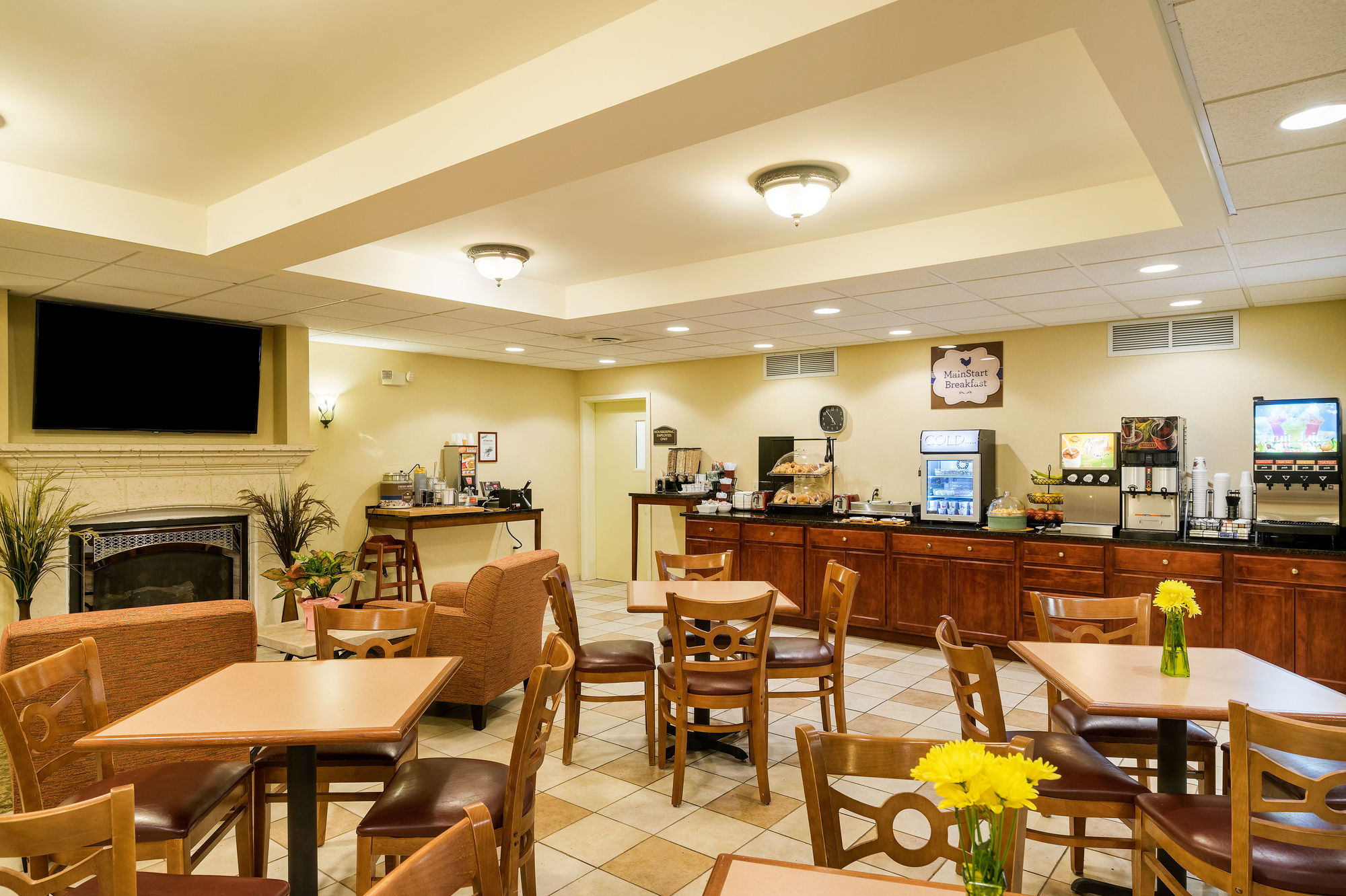 Фото MainStay Suites Dover