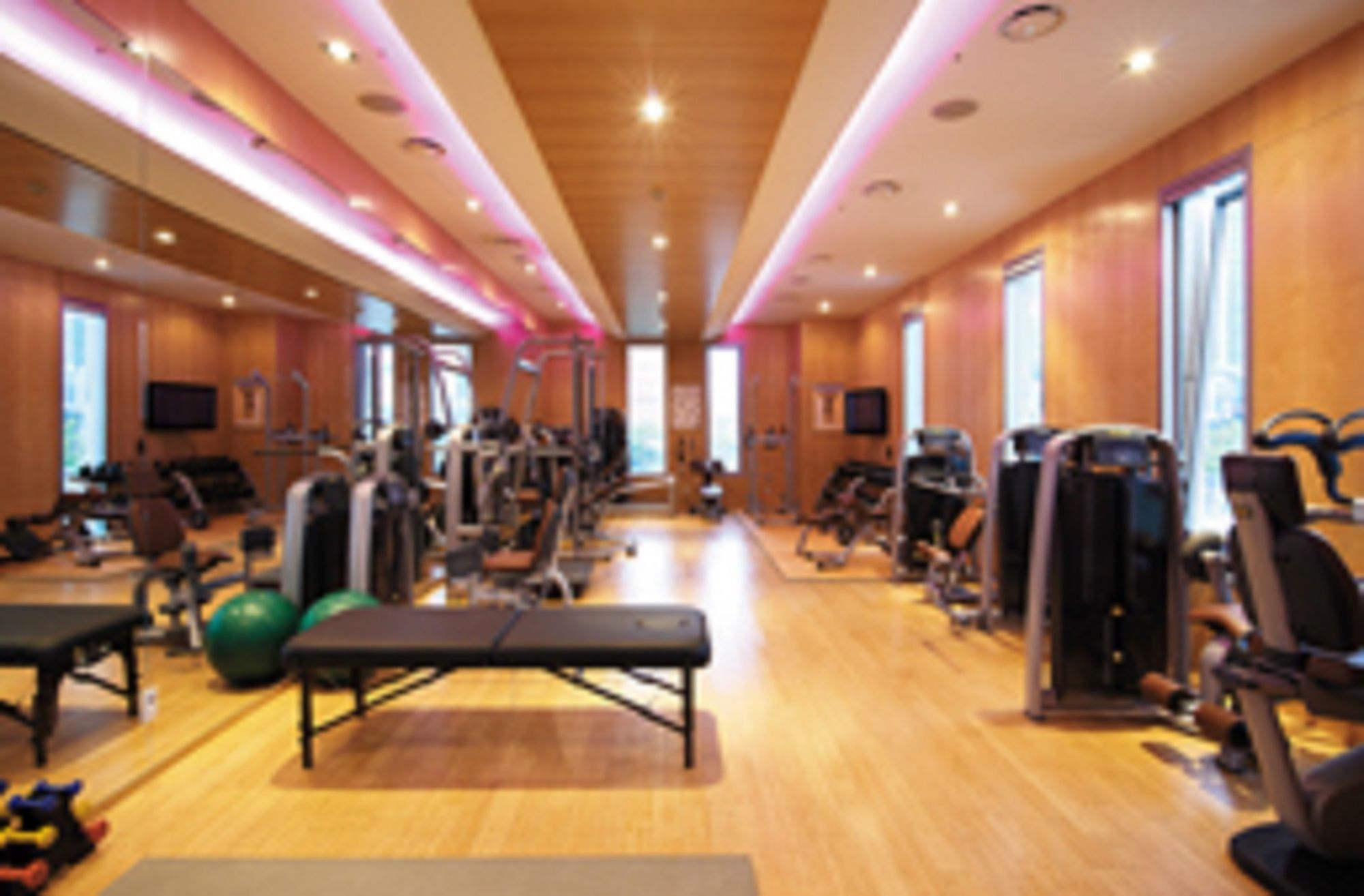 Фото Ramada Plaza Gwangju