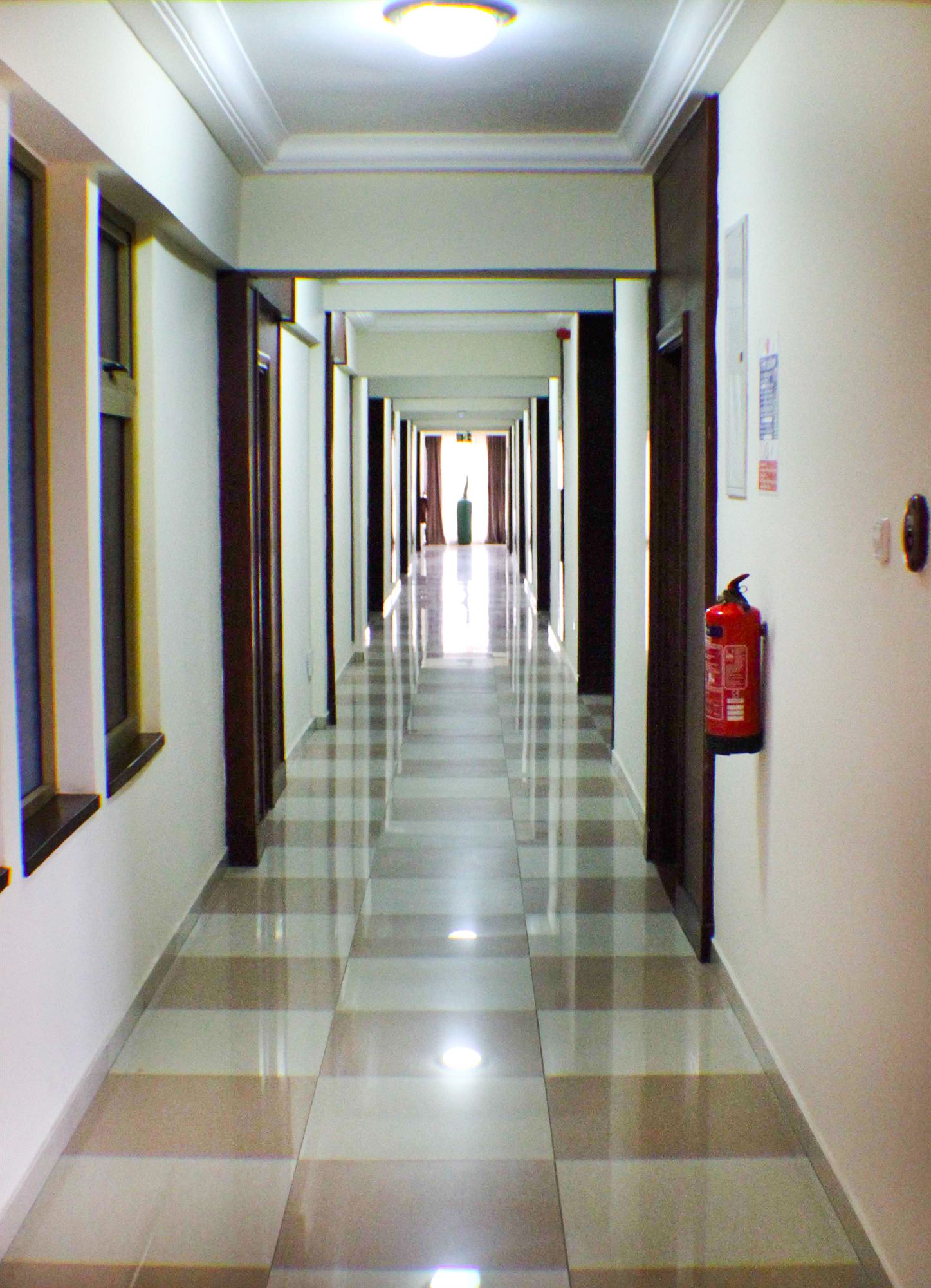 Фото Royal Nick Hotel