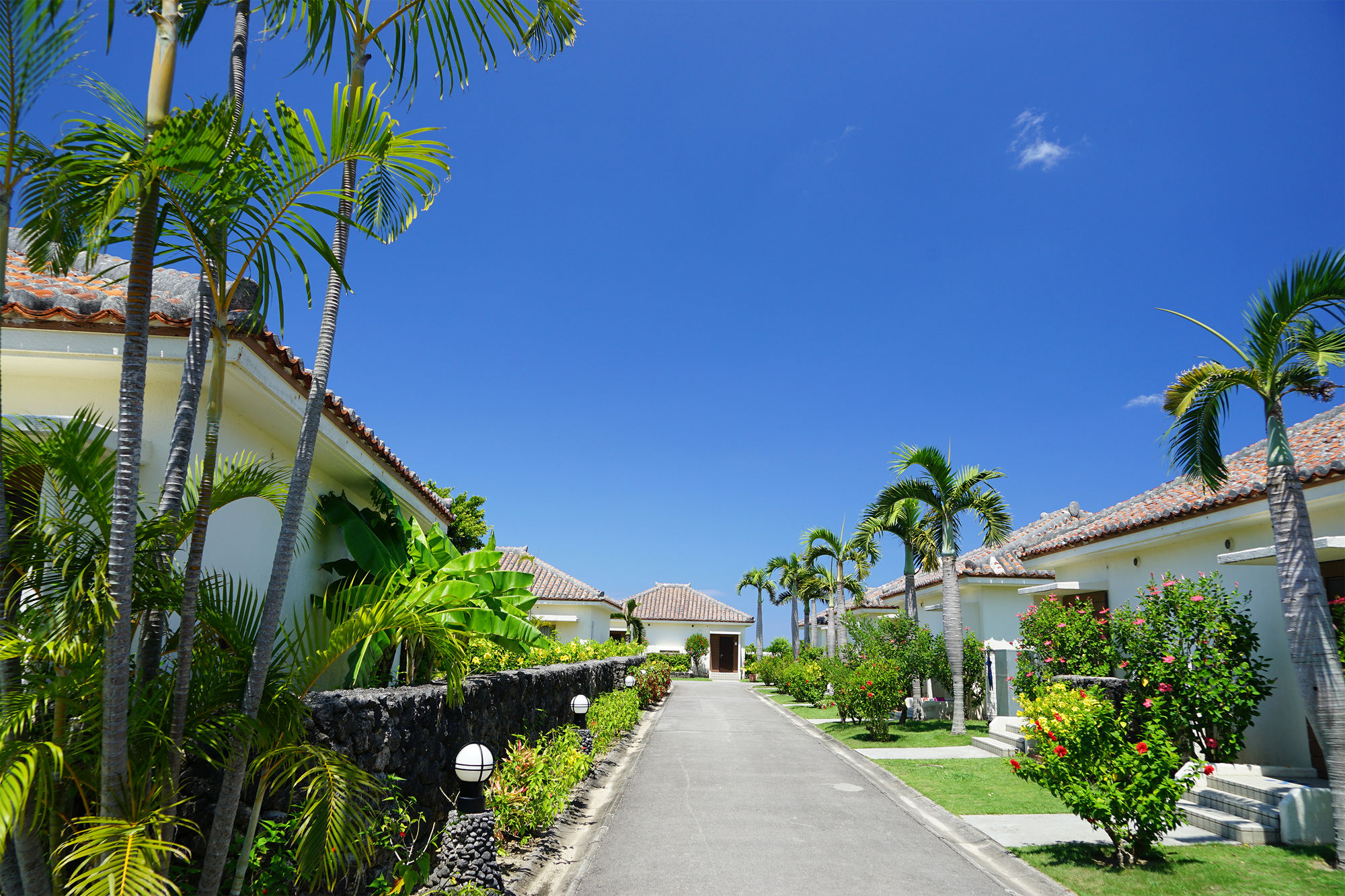Фото Fusaki Beach Resort Hotel & Villas