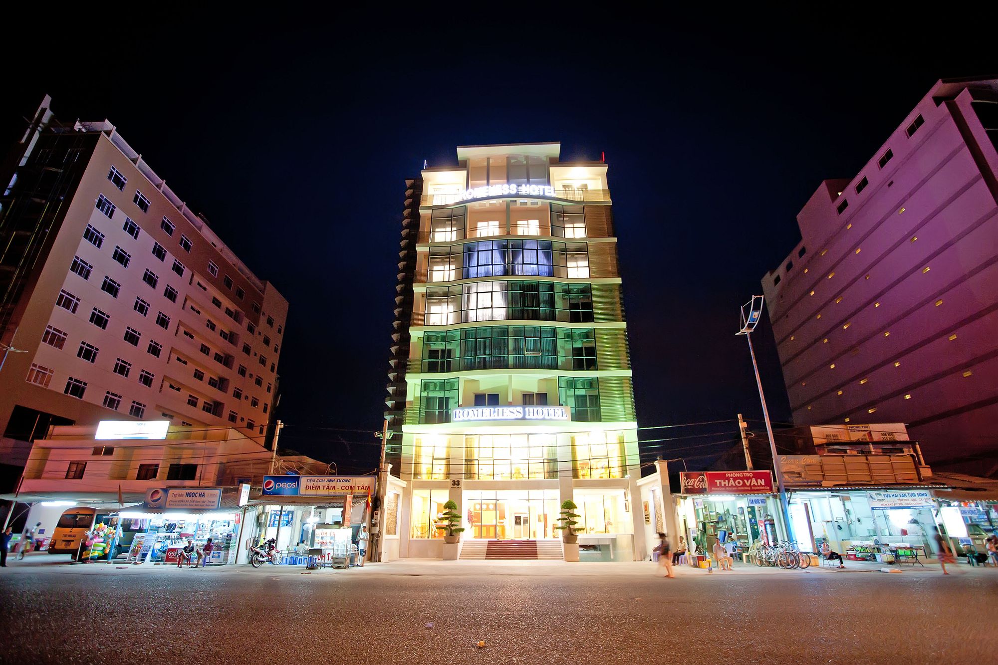 Фото Romeliess Hotel