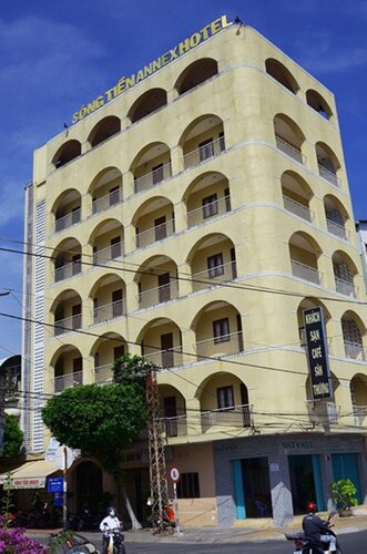 Гостиница Song Tien Annex Hotel в Митхо