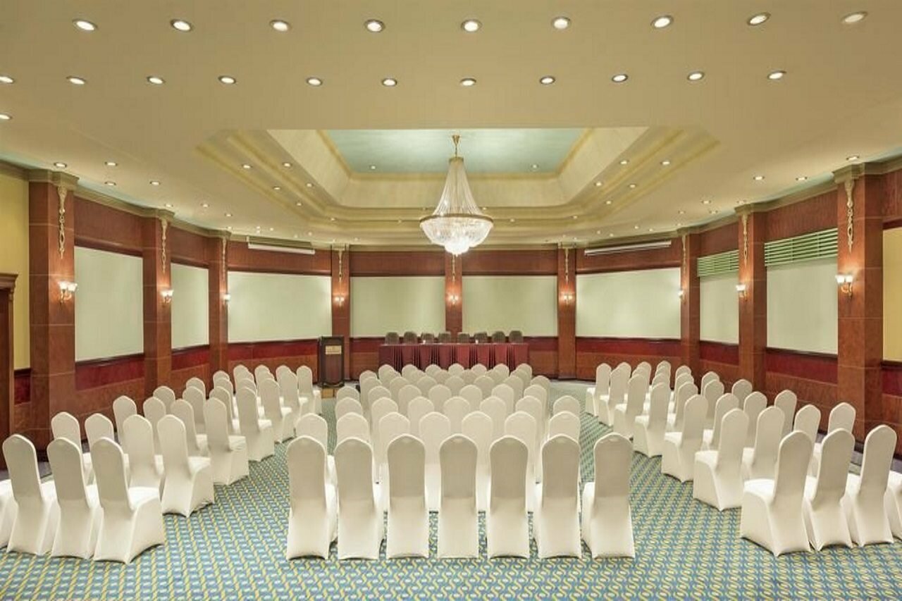 Фото Sheraton Montazah Hotel