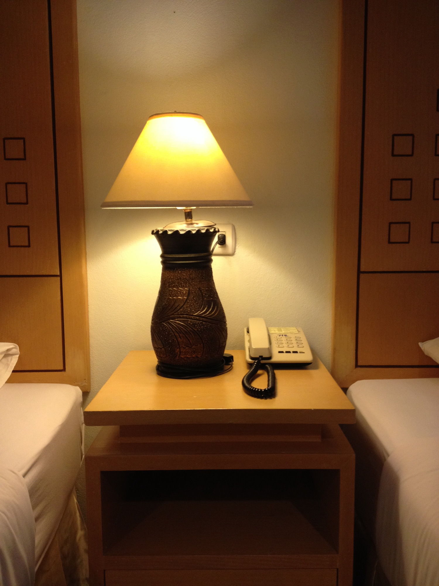 Фото Maneerote Hotel Surin