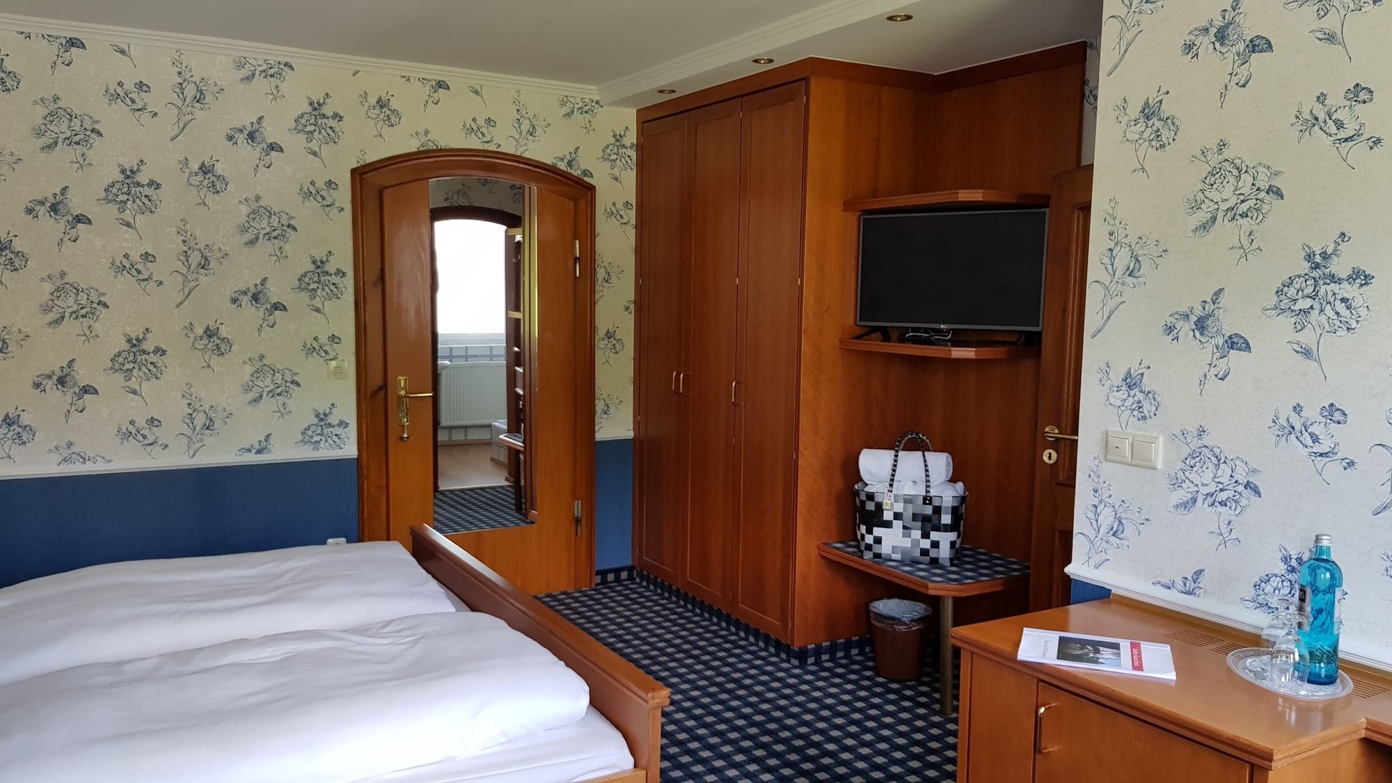 Фото Berghotel Hoher Knochen