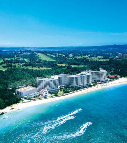 Внешний вид отеля Rizzan Sea Park Hotel Tancha Bay в Онне, фото 1