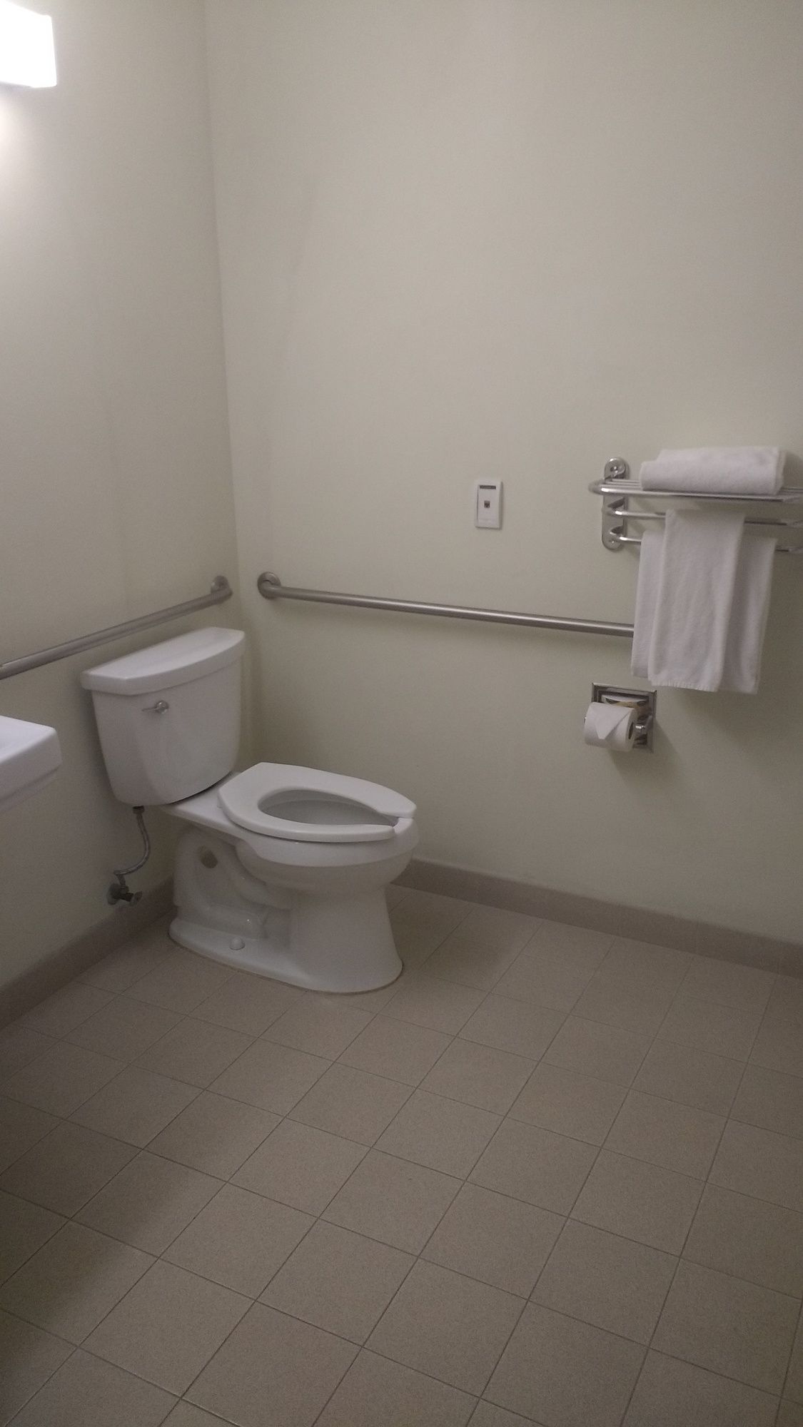 Фото Microtel Inn & Suites by Wyndham Toluca