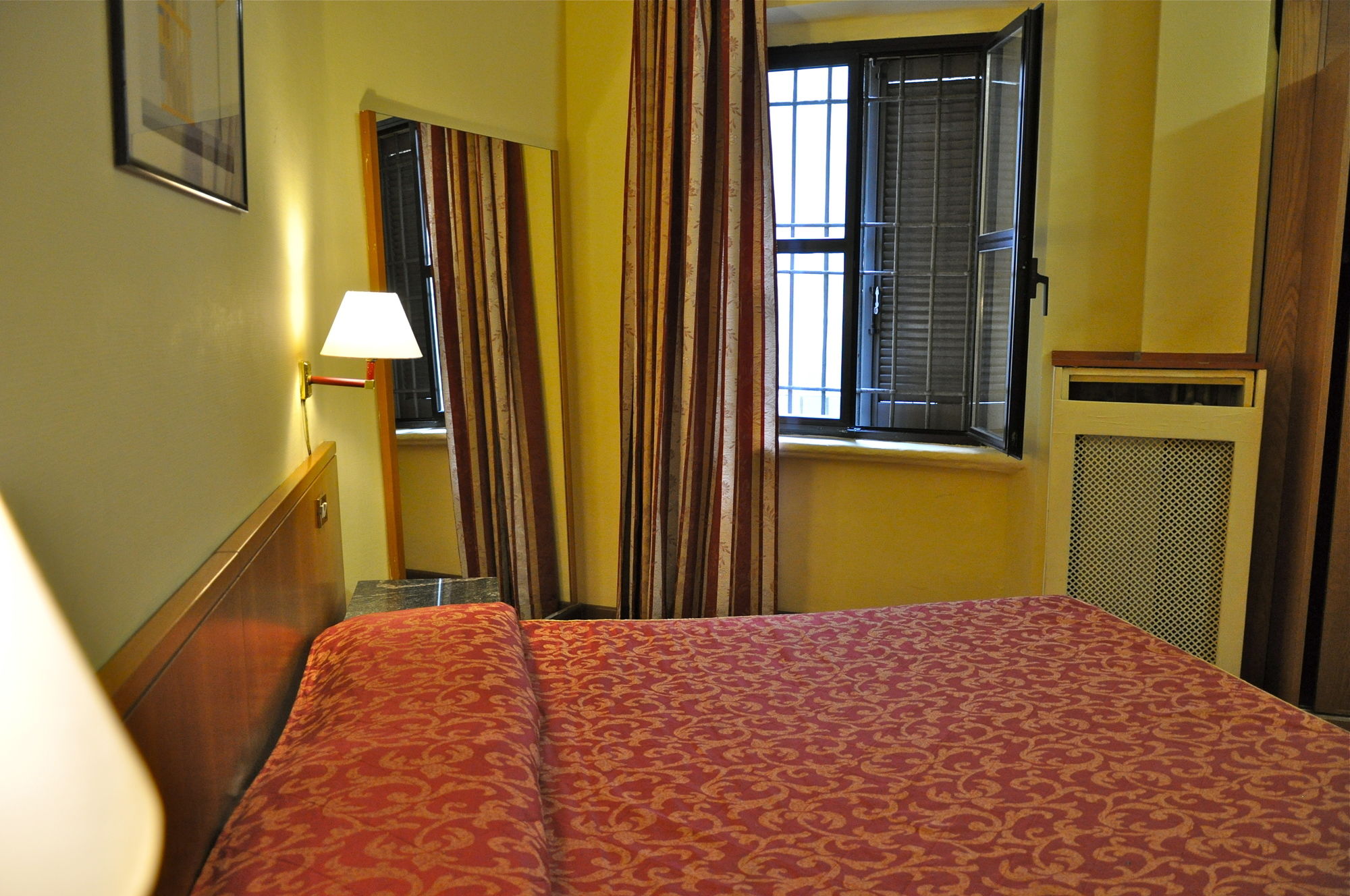 Фото Hotel Vecchia Milano