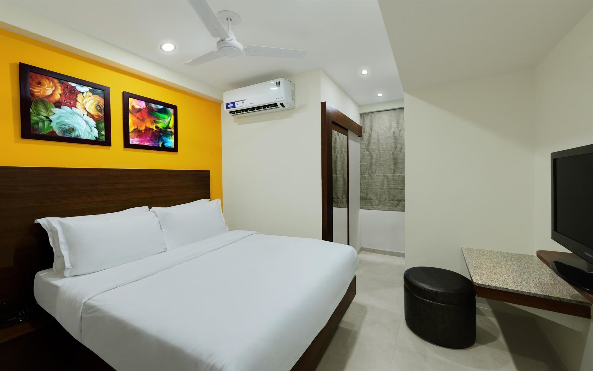 Фото Best Western Alkapuri, Vadodara
