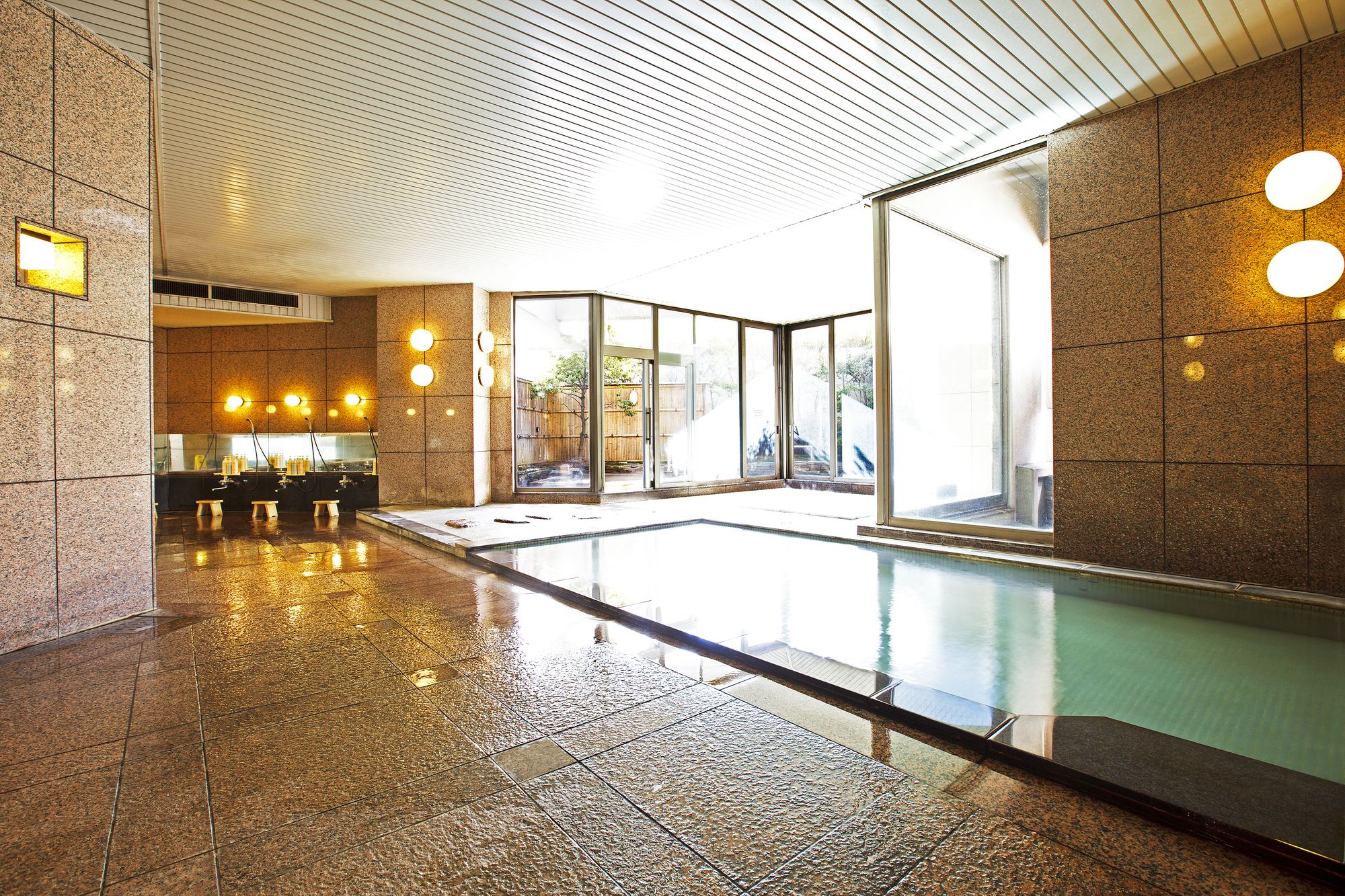 Фото Kofu Kinenbi Hotel