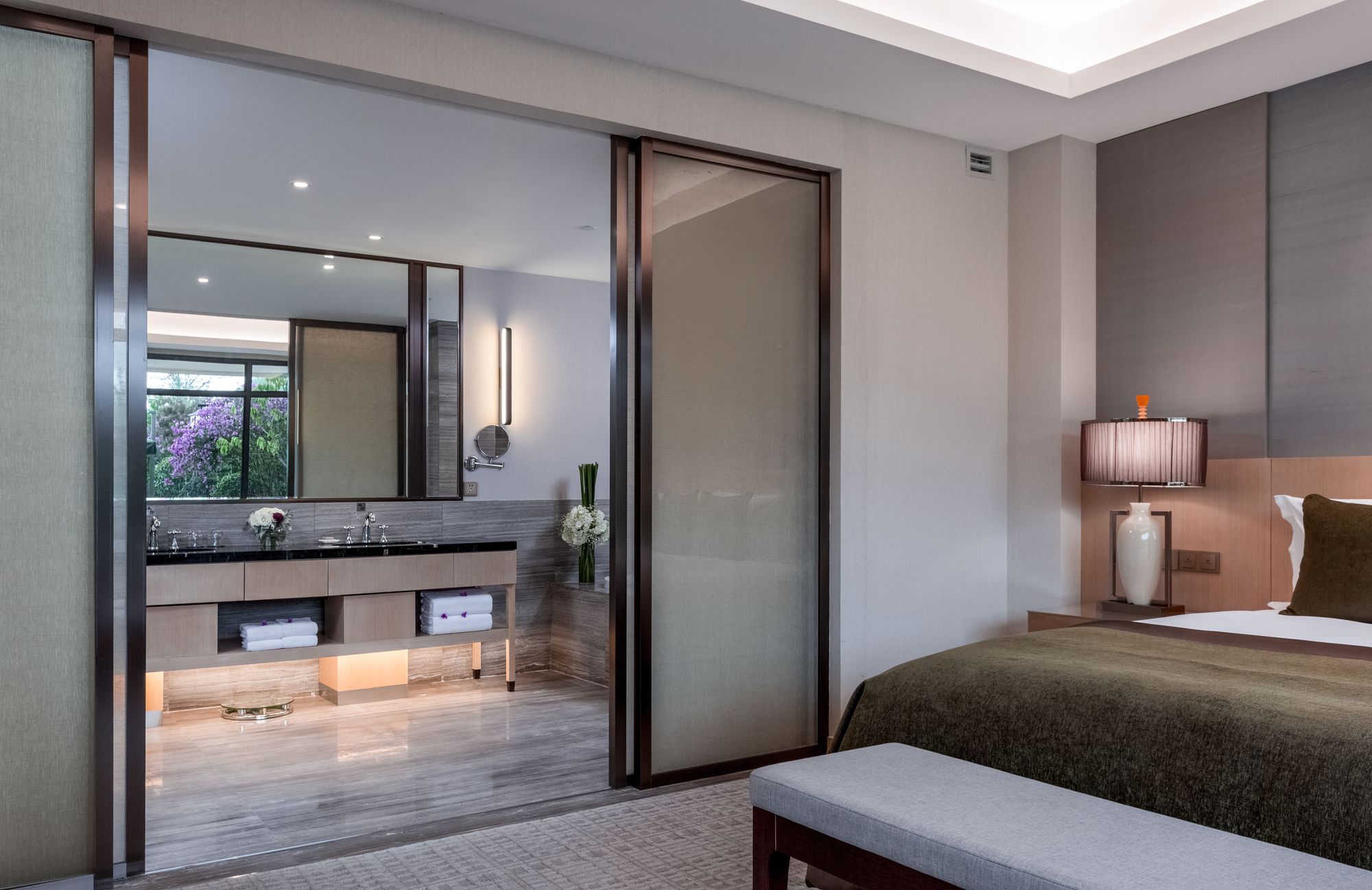 Фото InterContinental Heilong Lake