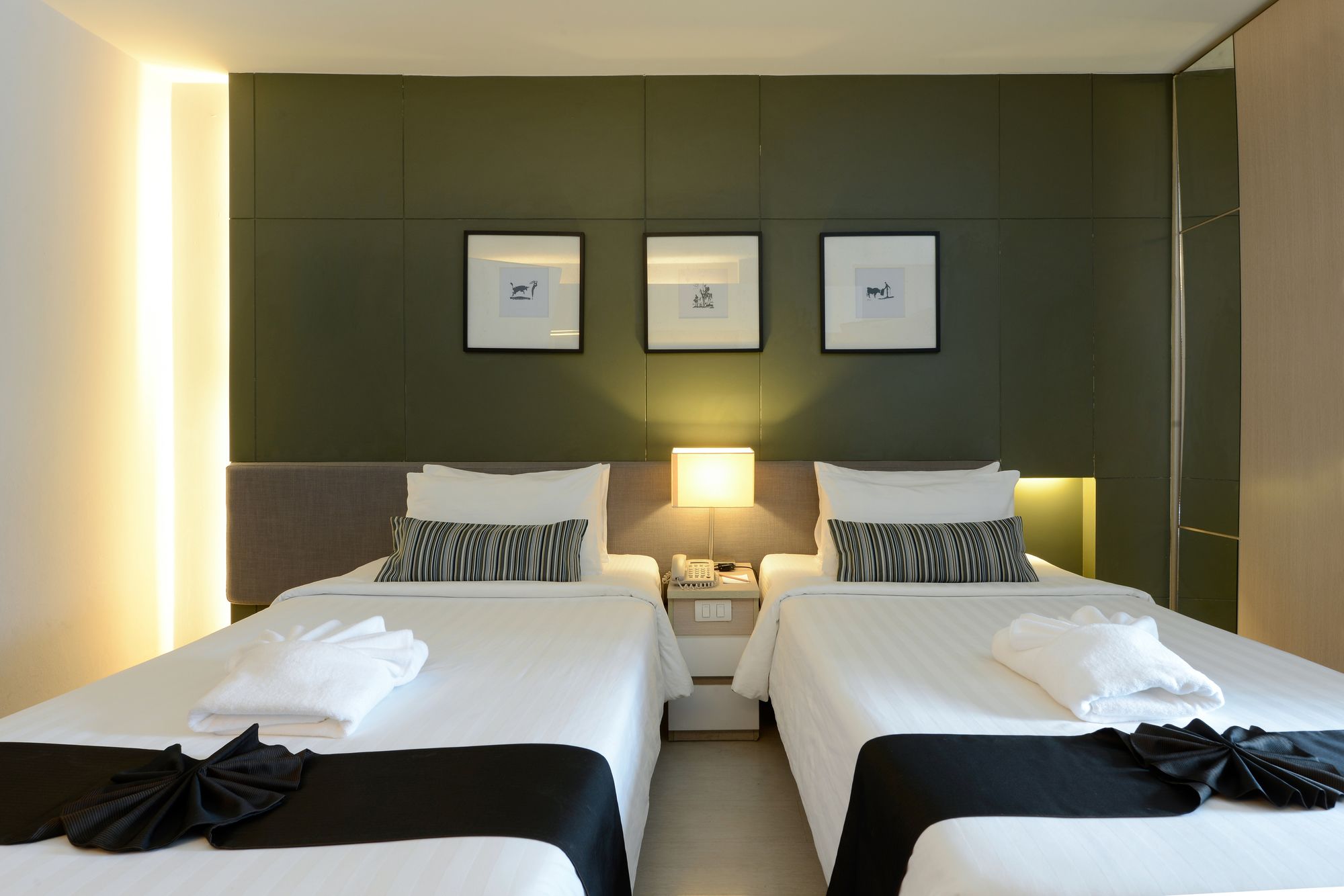 Фото Hotel Amber Sukhumvit 85