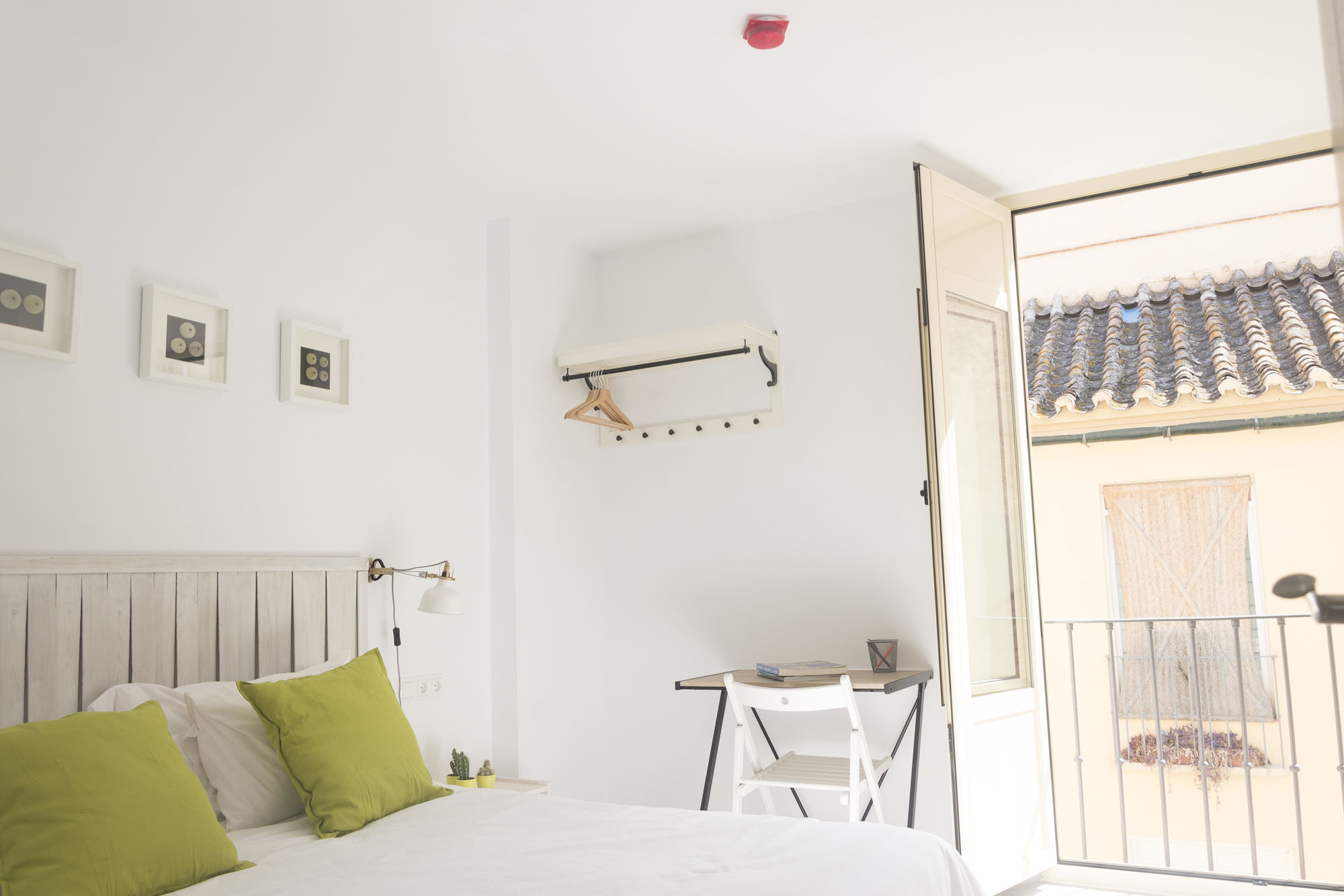 Фото La Siesta Málaga Guesthouse