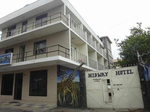 Гостиница Midway Hotel в Аруше