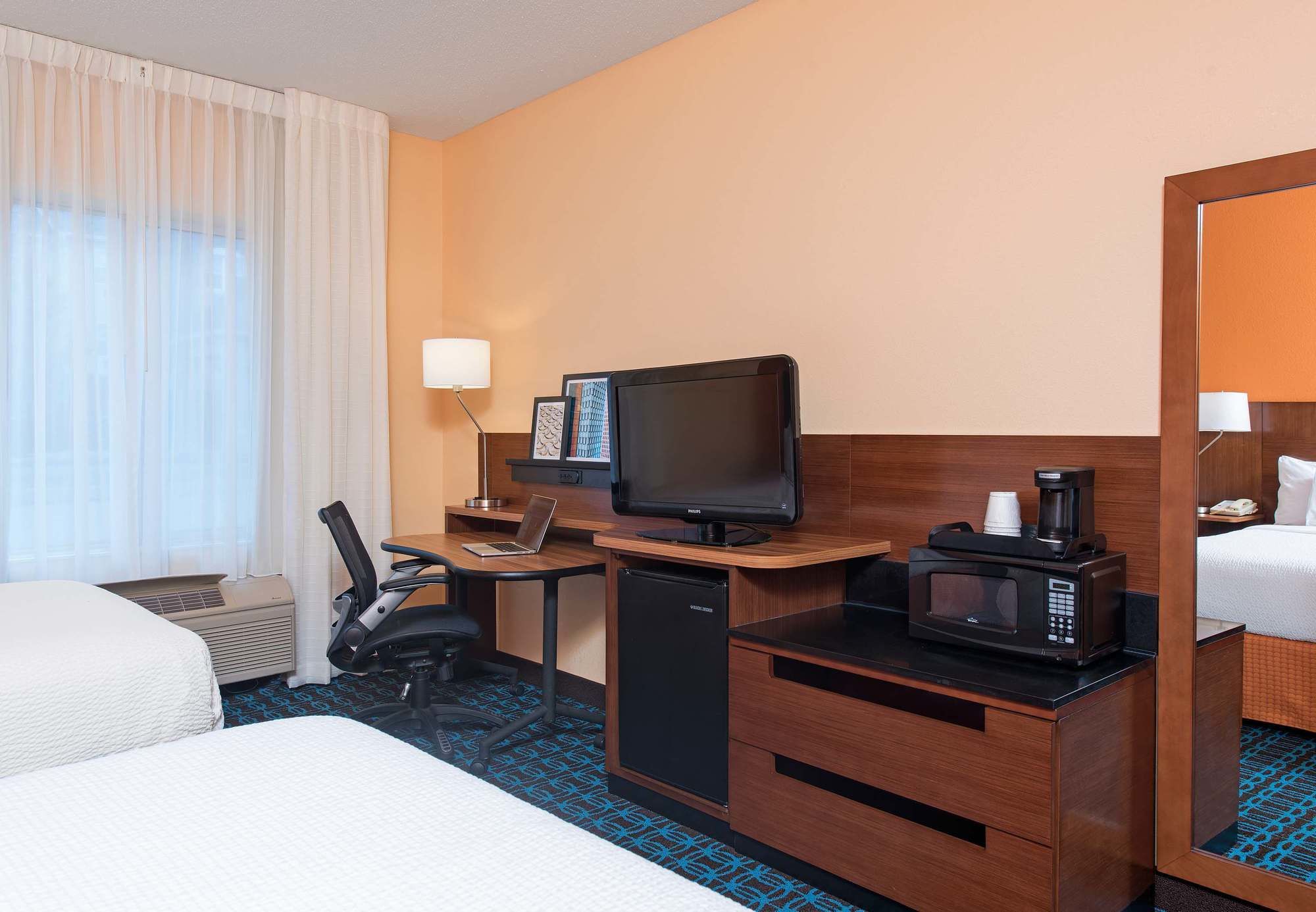 Фото Fairfield Inn & Suites Columbus East