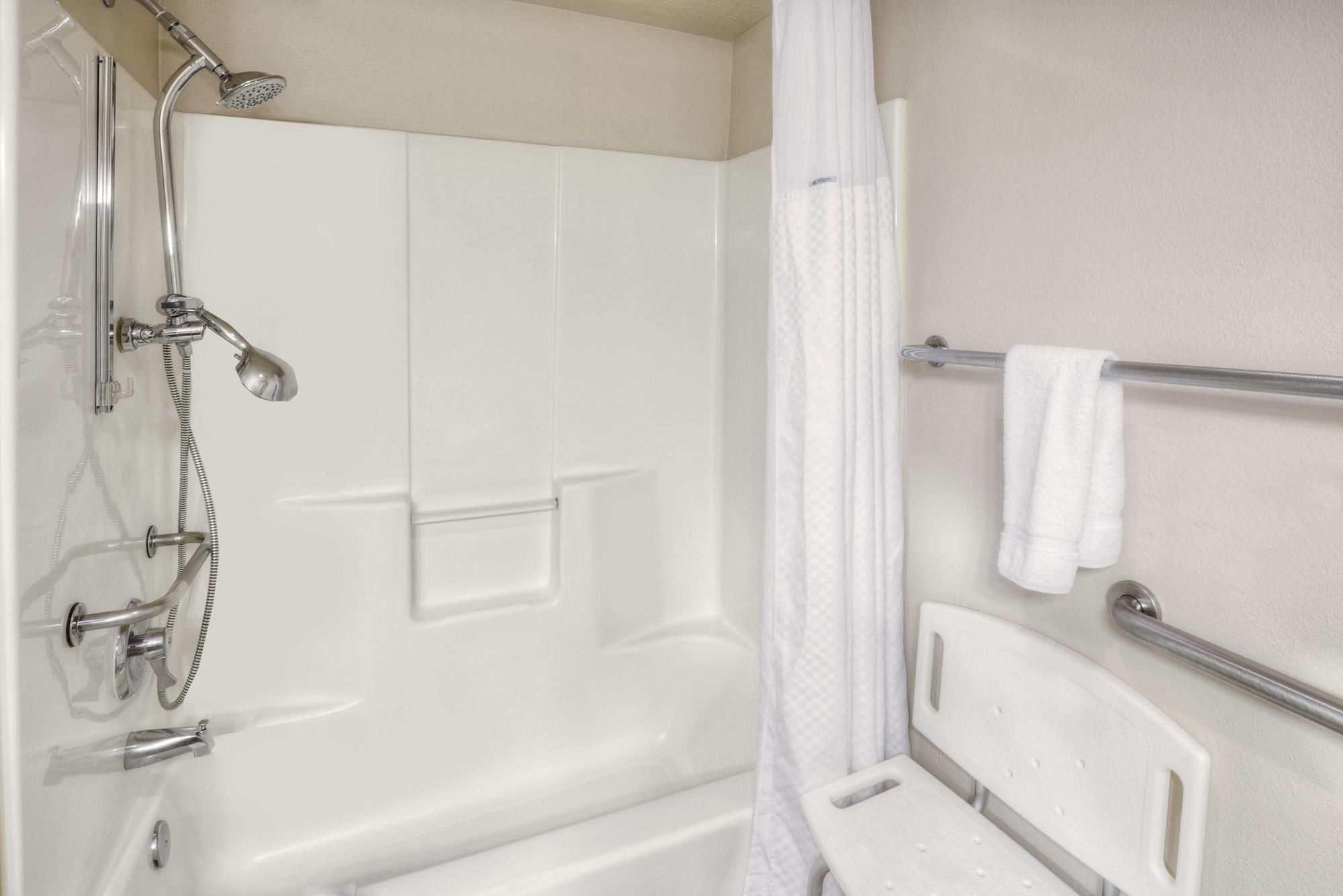 Фото Baymont by Wyndham Tri-Cities/Kennewick Wa