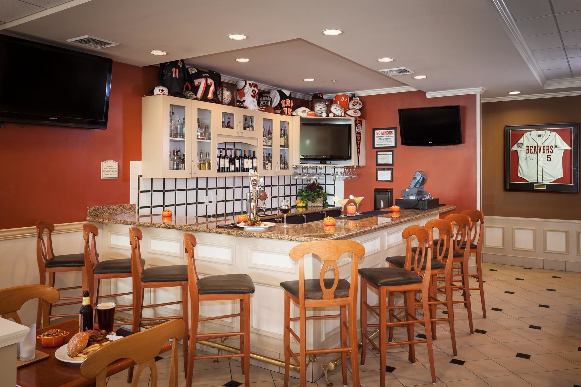 Фото Hilton Garden Inn Corvallis