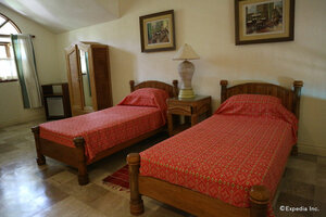 Coco Grove Beach Resort (Central Visayas, Siquijor, San Juan), hotel