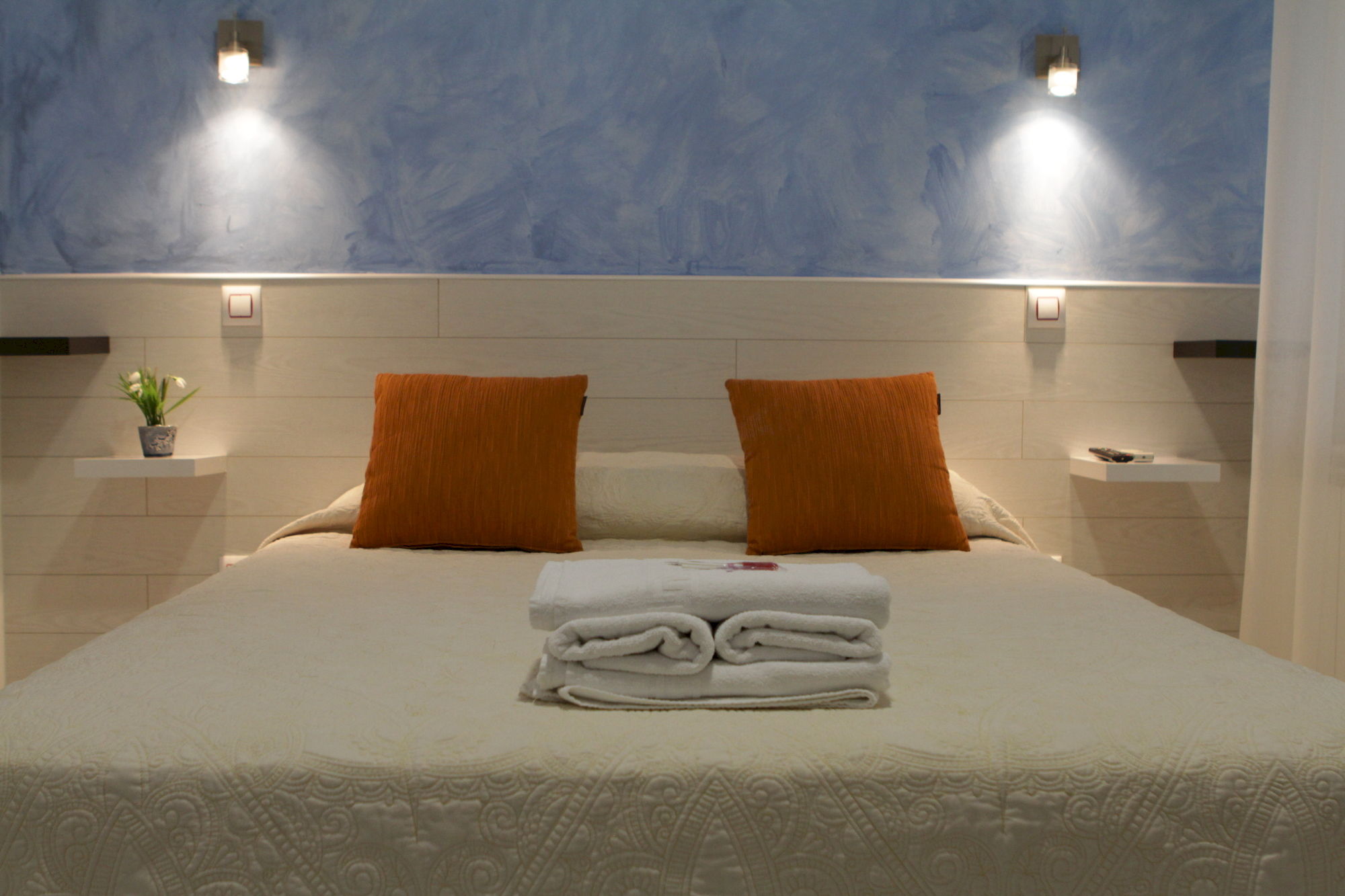 Фото Hostal Star Madrid