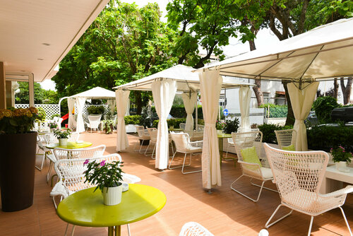 Внешний вид отеля Polo Younique Hotel в Риччоне, фото 5