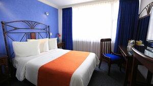 Hotel Ciros (Hidalgo, Pachuca de Soto, Calle Plaza de la Independencia), hotel