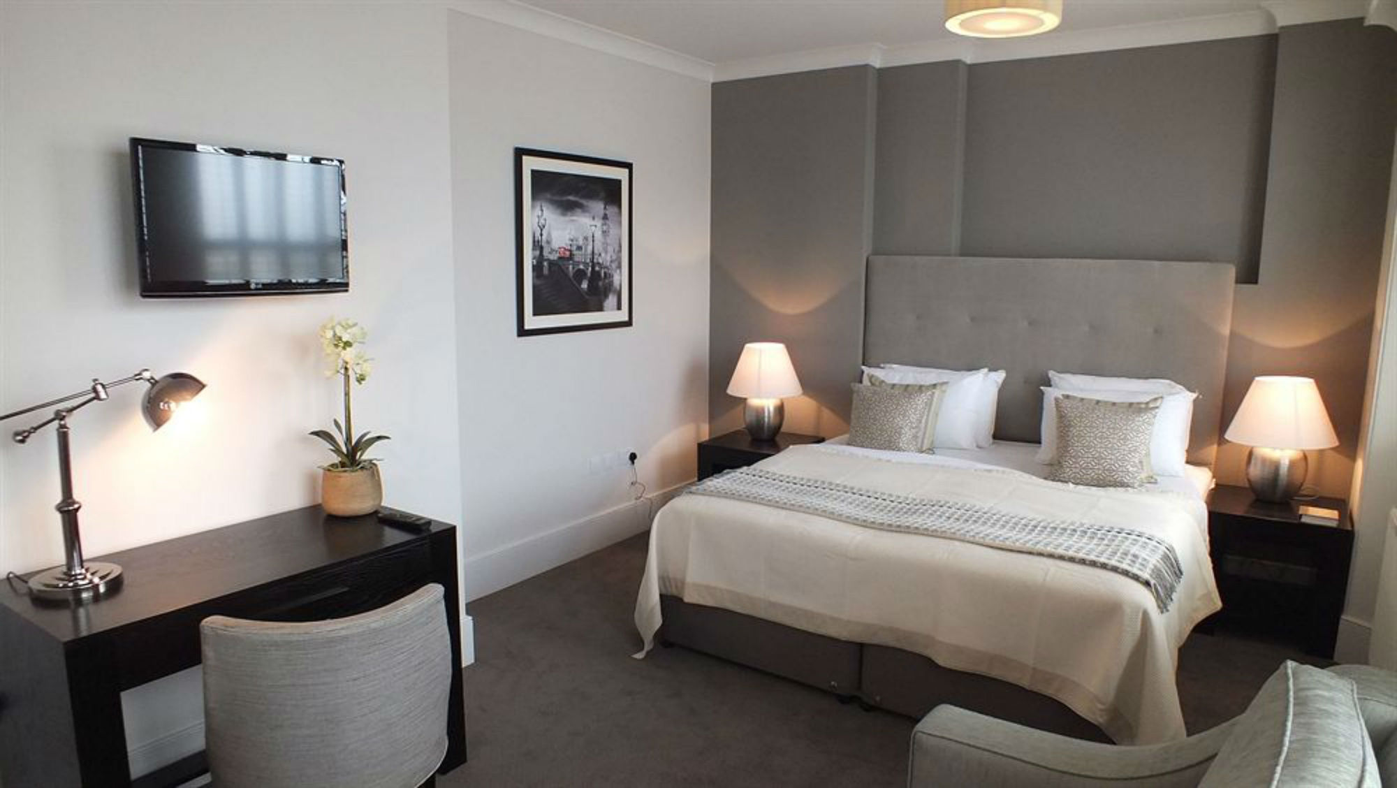 Фото Ravna Gora Hotel